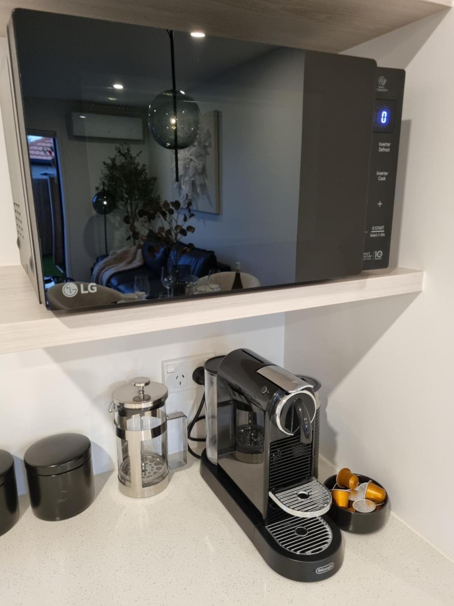Cloud Nine Elegant Escape Awaits Apartment Christchurch Bagian luar foto