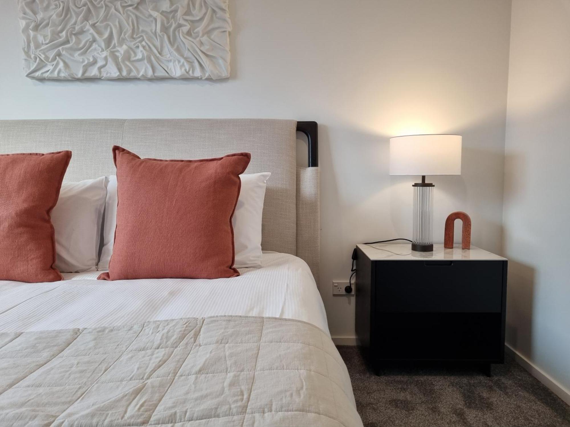 Cloud Nine Elegant Escape Awaits Apartment Christchurch Bagian luar foto