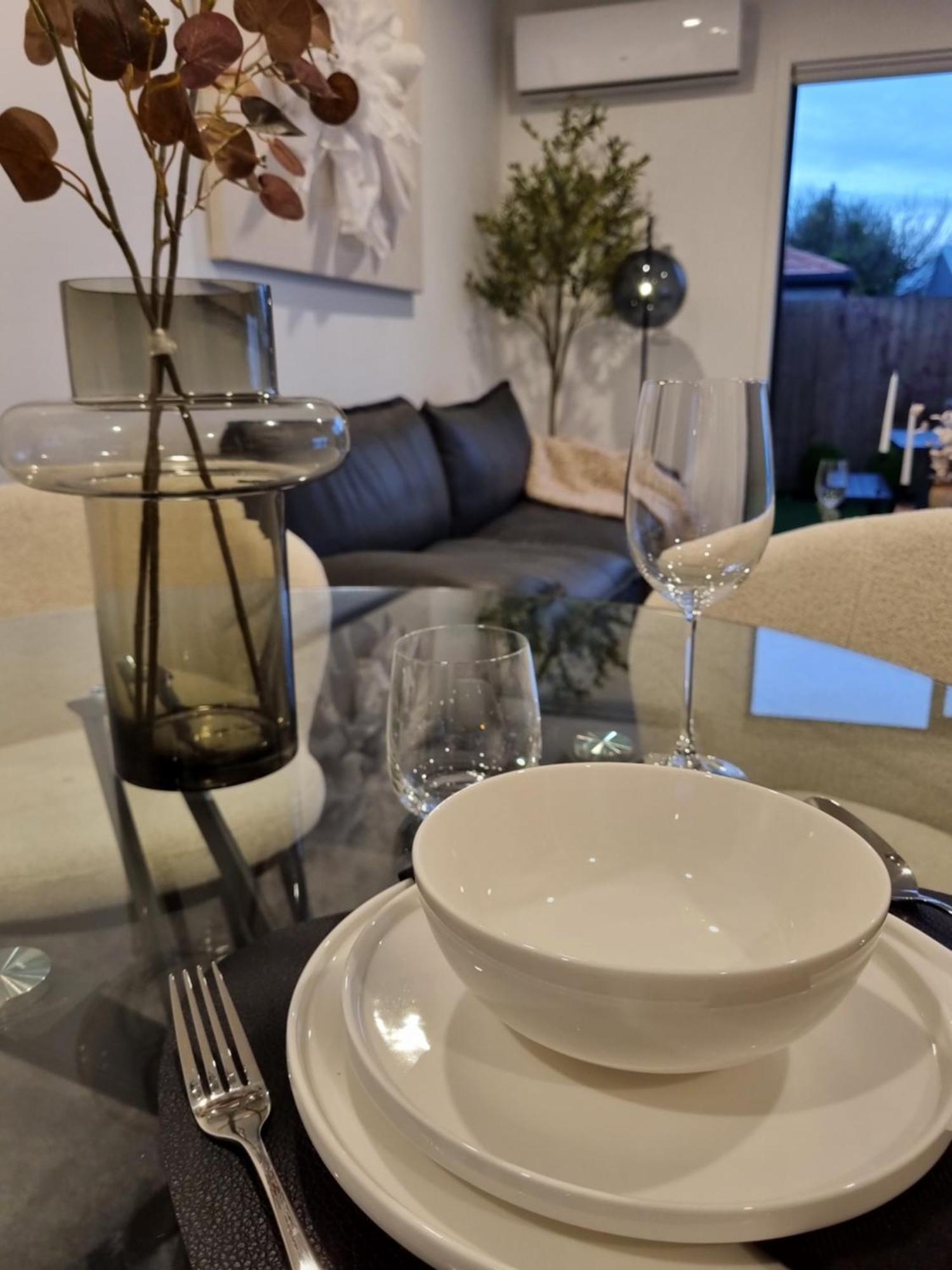 Cloud Nine Elegant Escape Awaits Apartment Christchurch Bagian luar foto